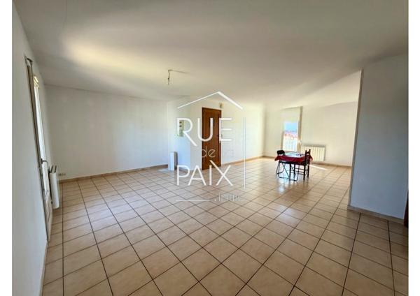 79200 Parthenay Appartement T3 à louer au coeur de Parthenay