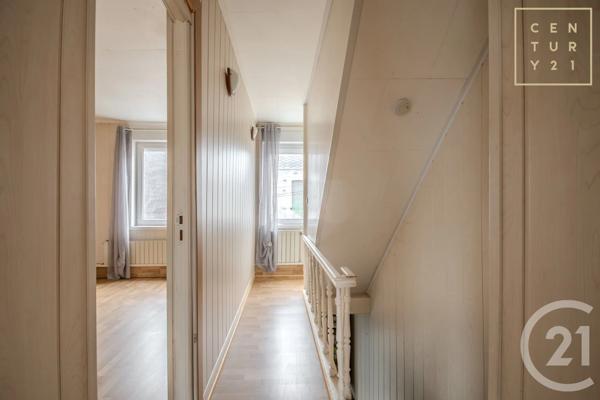Maison à vendre  6 pièces - 102,74 m 2   HAUTMONT  - 59