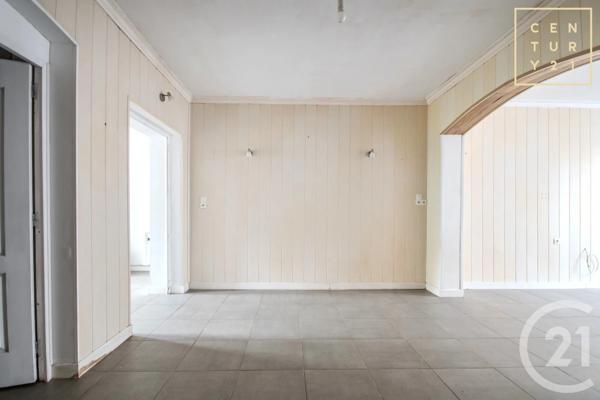 Maison à vendre  6 pièces - 102,74 m 2   HAUTMONT  - 59