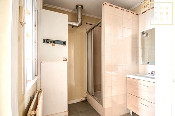 Maison à vendre  6 pièces - 102,74 m 2   HAUTMONT  - 59