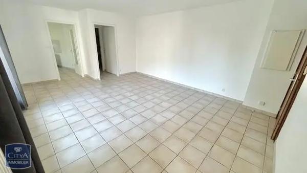 Appartement à louer 2 pièces 55.88m²