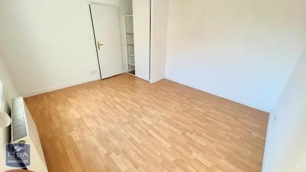 Appartement à louer 2 pièces 55.88m²