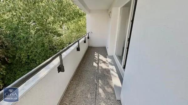 Appartement à louer 2 pièces 55.88m²