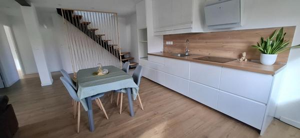 Maison Centre Village Saint Etienne Du Bois 5 pièce(s) 115 m2