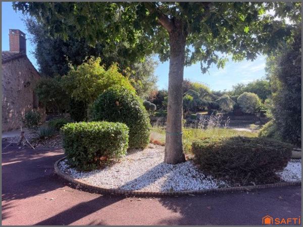 DOMAINE D EXCEPTION, UN ECRIN DE PIERRE ET DE VERDURE A 5 MINUTES DES PLAGES VENDEENNES