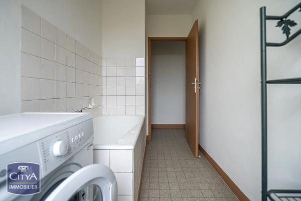 Appartement à vendre 3 pièces 65.9m² Carcassonne (11000)