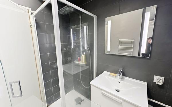 Appartement à vendre    5 pièces • 113,82 m2 Avignon