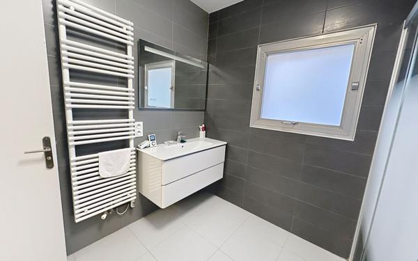 Appartement à vendre    5 pièces • 113,82 m2 Avignon