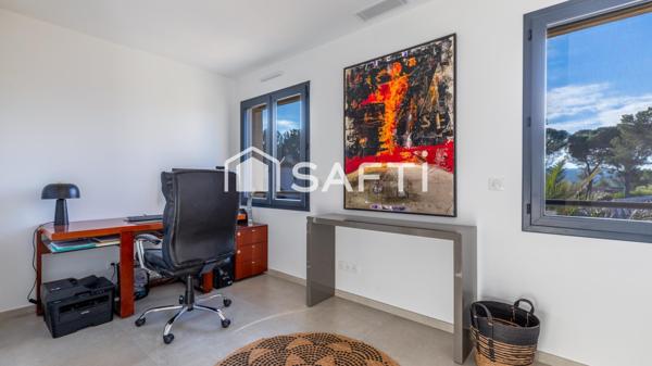 Villa 5 pièces récente au cœur d’un cadre exceptionnel Saint Raphaël