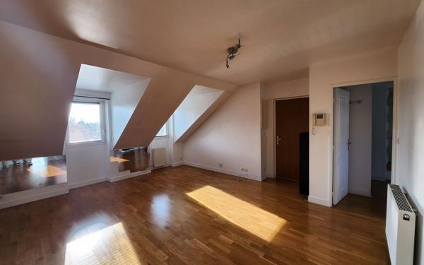 Appartement à vendre    2 pièces •  Épinay-sur-Orge