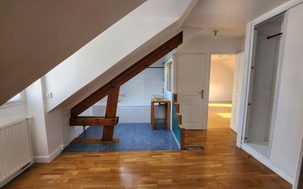 Appartement à vendre    2 pièces •  Épinay-sur-Orge
