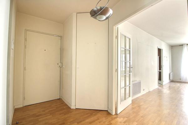 À vendre : Appartement 3/4 pièces à Paris - Référence V989