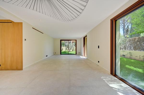 Vente Maison de luxe Aix-en-Provence 7 Pièces 240 m²