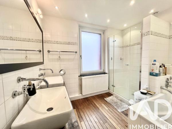 Maison à vendre 9 pièces 211 m² Nancy