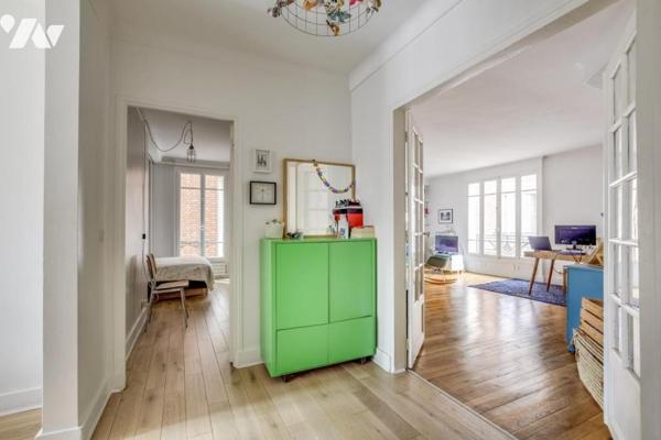 Appartement 4 pièces Pont de Neuilly
