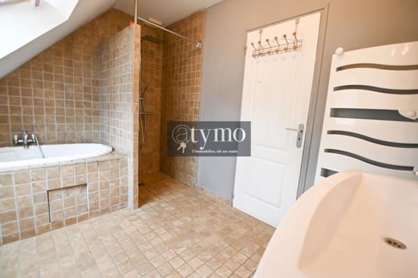 Maison 10 pièce(s) 6 chambre(s) 160 m²