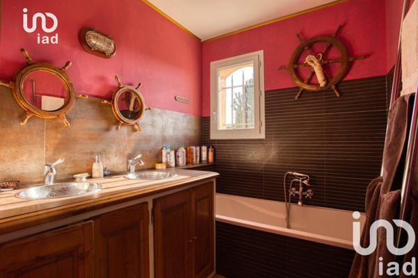 Maison à vendre 4 pièces 168 m² Fayence