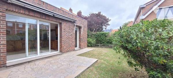 Maison à vendre à Malo-les-Bains (59240) dans le Nord (59)
MAISON semi individuelle  , sur une...