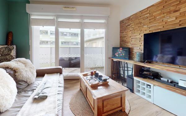 Appartement à vendre    2 pièces •  Nantes