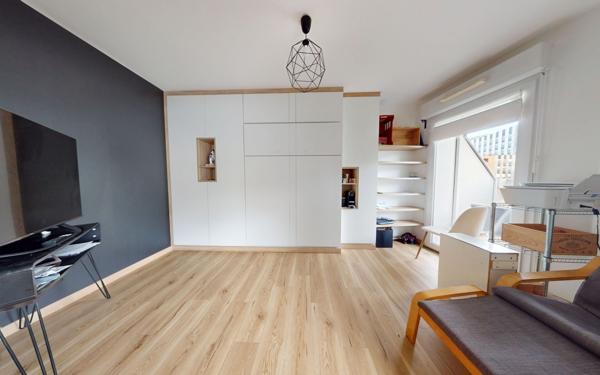 Appartement à vendre    2 pièces •  Nantes