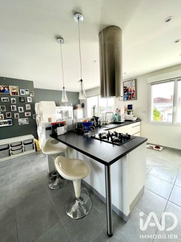 Maison à vendre 5 pièces 135 m² Saintes