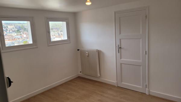 Aurillac, Appartement F 4 avec Box , garage, vue panoramique