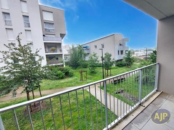 Location appartement Orvault : 642 € - AJP Immobilier Nantes Rond-Point de Rennes