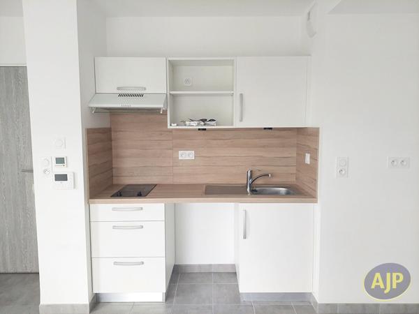 Location appartement Orvault : 642 € - AJP Immobilier Nantes Rond-Point de Rennes