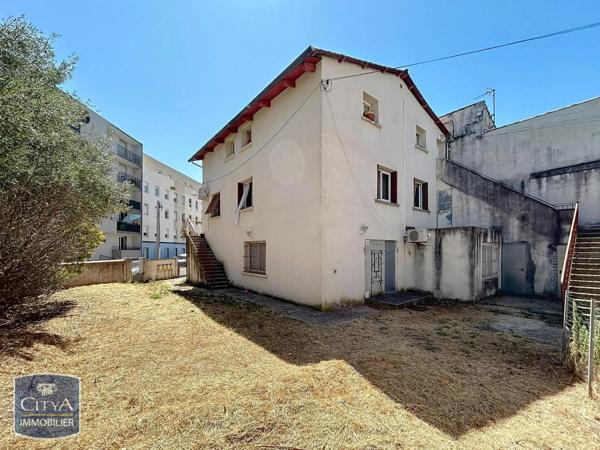 Immeuble à vendre 175m²