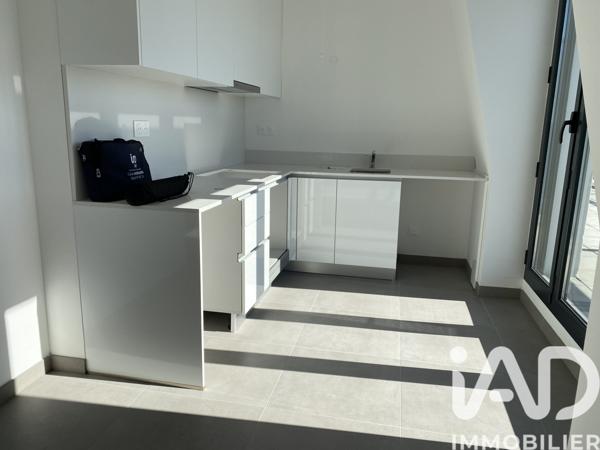 Location appartement 2 pièces 49 m² Sainte-Geneviève-des-Bois