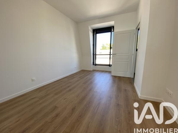Location appartement 2 pièces 49 m² Sainte-Geneviève-des-Bois
