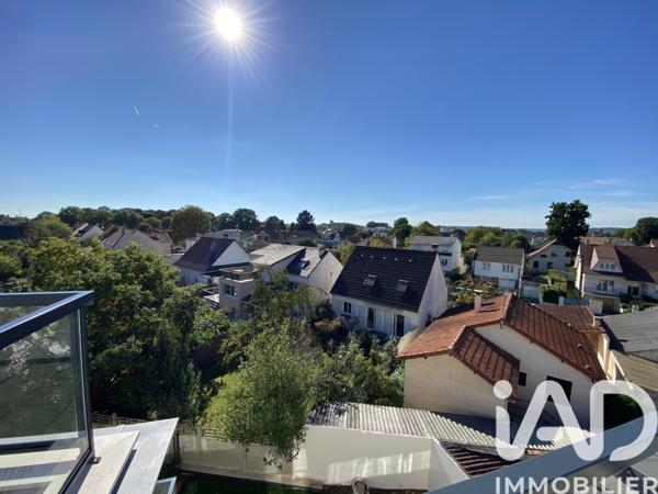 Location appartement 2 pièces 49 m² Sainte-Geneviève-des-Bois