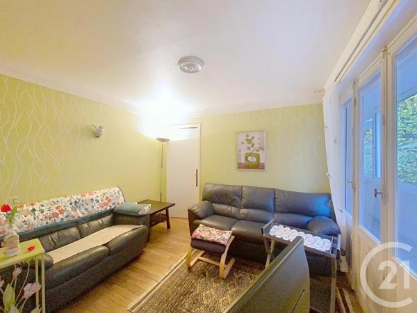 Appartement F5 à vendre  4 pièces - 84,41 m 2   NANCY  - 54