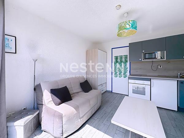 Charmant studio cabine meublé de 21 m² avec balcon de 7 m² et vue sur les Salins, local à vélos & piscine en option, Gruissan, Rive Droite