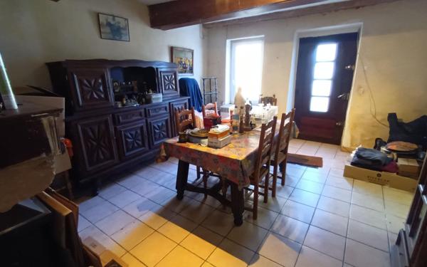 Maison à vendre    5 pièces •  Durban-Corbières