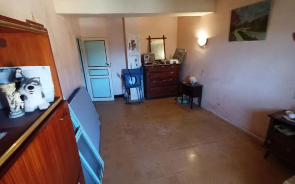 Maison à vendre    5 pièces •  Durban-Corbières