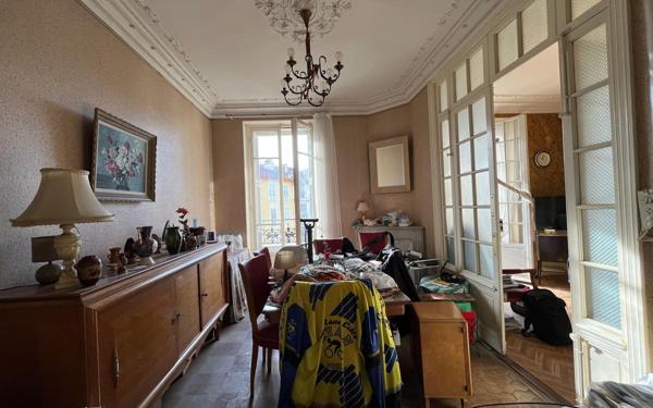 Appartement à vendre    3 pièces • 80 m2 Nice