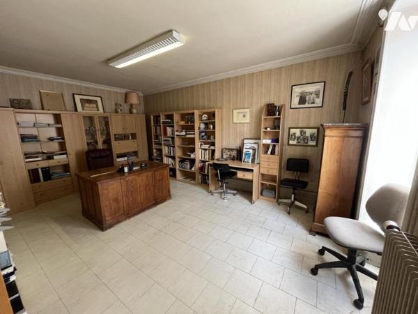 Vente BEAUNE 10 kms domaine viticole maison de Maître appartement bâtiment professionnel