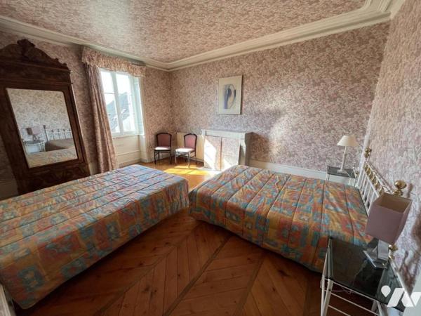 Vente BEAUNE 10 kms domaine viticole maison de Maître appartement bâtiment professionnel