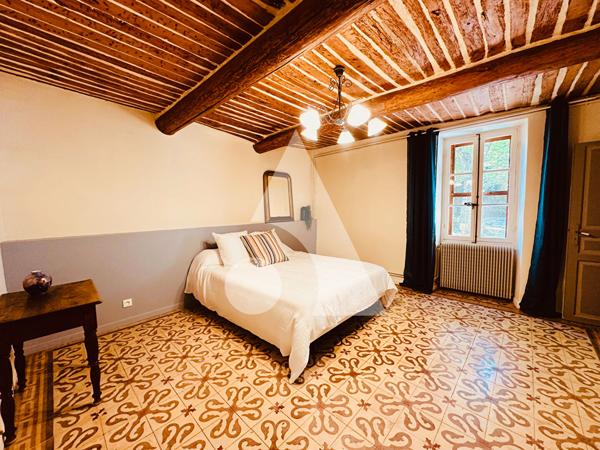 Maison 7 pièces 188 m2