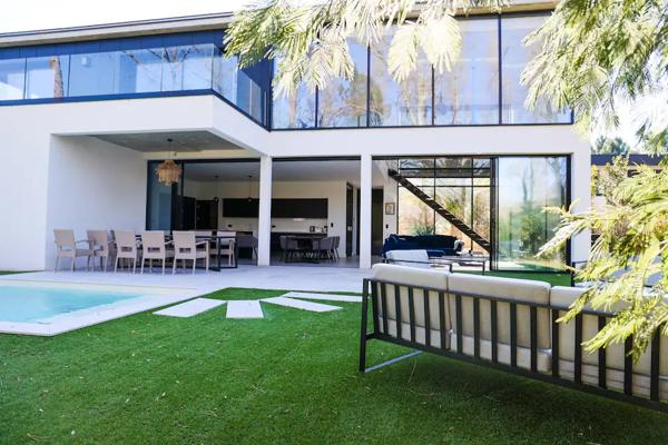 ARCACHON VILLA 231M² 6 PIECES PISCINE, TERRAIN 1200 M², GARAGE