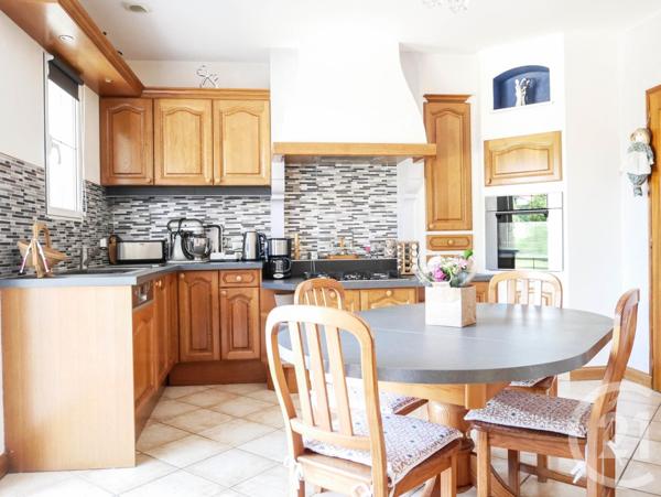 Maison à vendre  7 pièces - 199,12 m2 TALMONT ST HILAIRE - 85