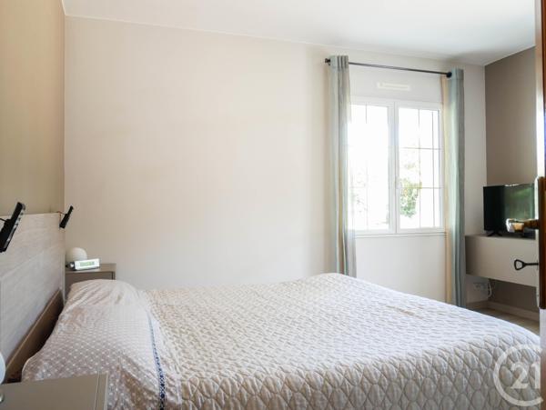 Maison à vendre  7 pièces - 199,12 m2 TALMONT ST HILAIRE - 85