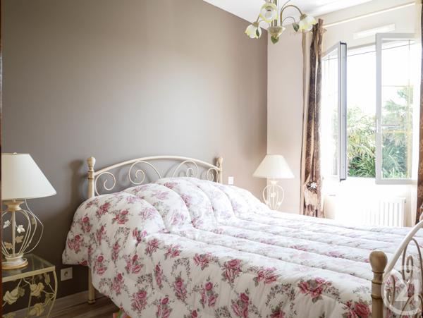 Maison à vendre  7 pièces - 199,12 m2 TALMONT ST HILAIRE - 85