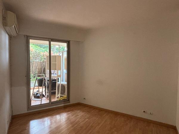 2 Pieces RDJ - Garage