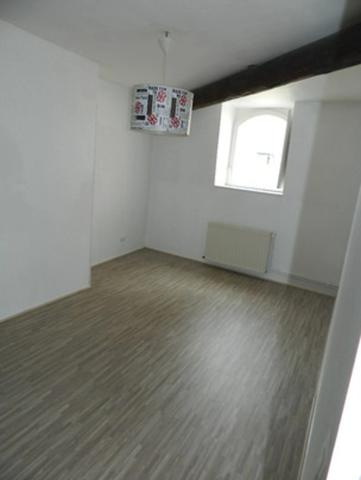 APPARTEMENT F5 146.52 M² DE SURFACE HABITABLE.