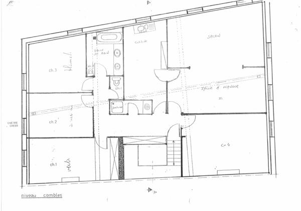 APPARTEMENT F5 146.52 M² DE SURFACE HABITABLE.