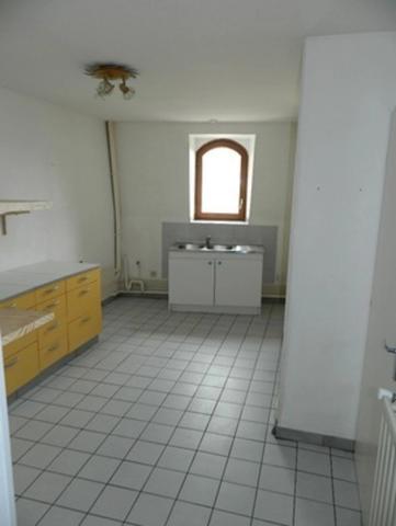 APPARTEMENT F5 146.52 M² DE SURFACE HABITABLE.