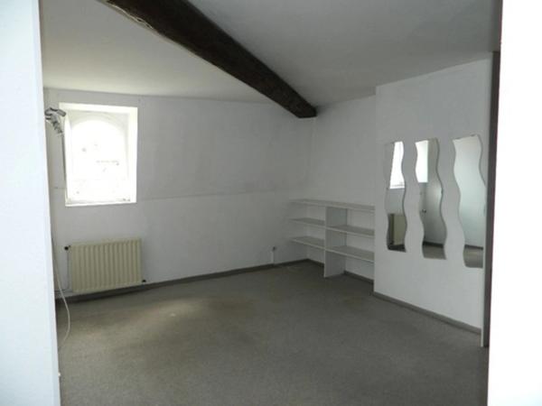 APPARTEMENT F5 146.52 M² DE SURFACE HABITABLE.