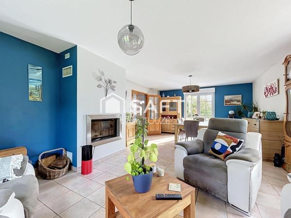 Maison individuelle avec sous-sol et 1,3 hectare de terrain à Tollevast